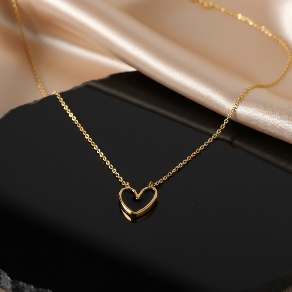 Midnight Noir Heart Necklace - View 3