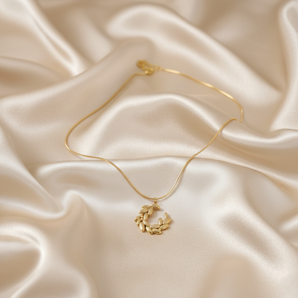 Gilded Laurel Wreath Necklace - View 3
