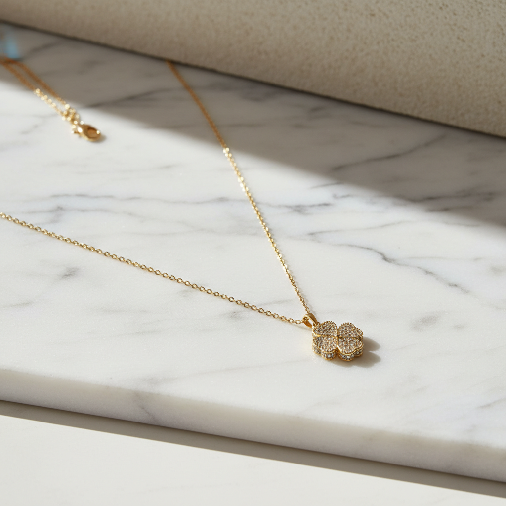 Lumina Clover Pendant - View 2