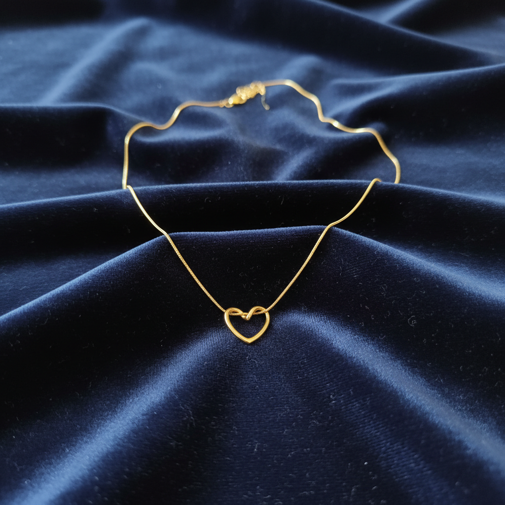 Eternal Heart Glimmer Necklace - View 3