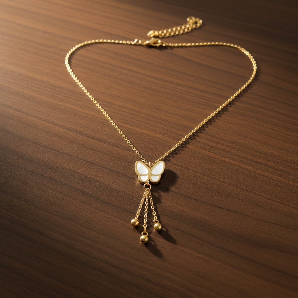 Mariposa Grace Butterfly Necklace