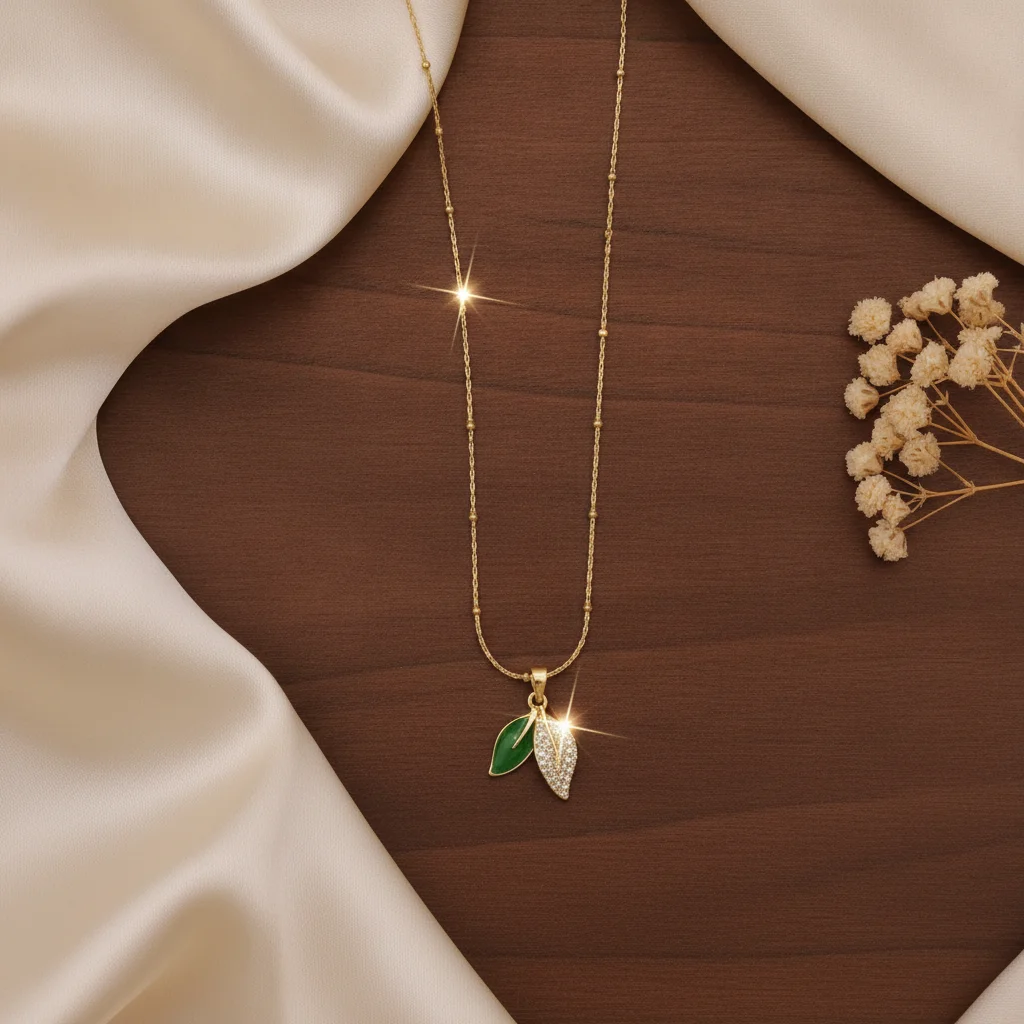 Verdant Glow Leaf Necklace