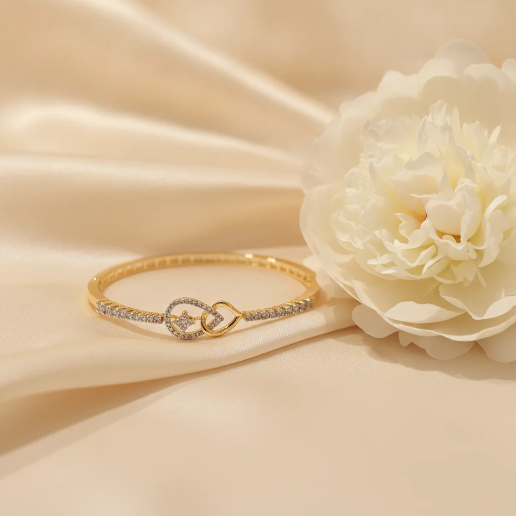Aura Interlocking Heart Bracelet