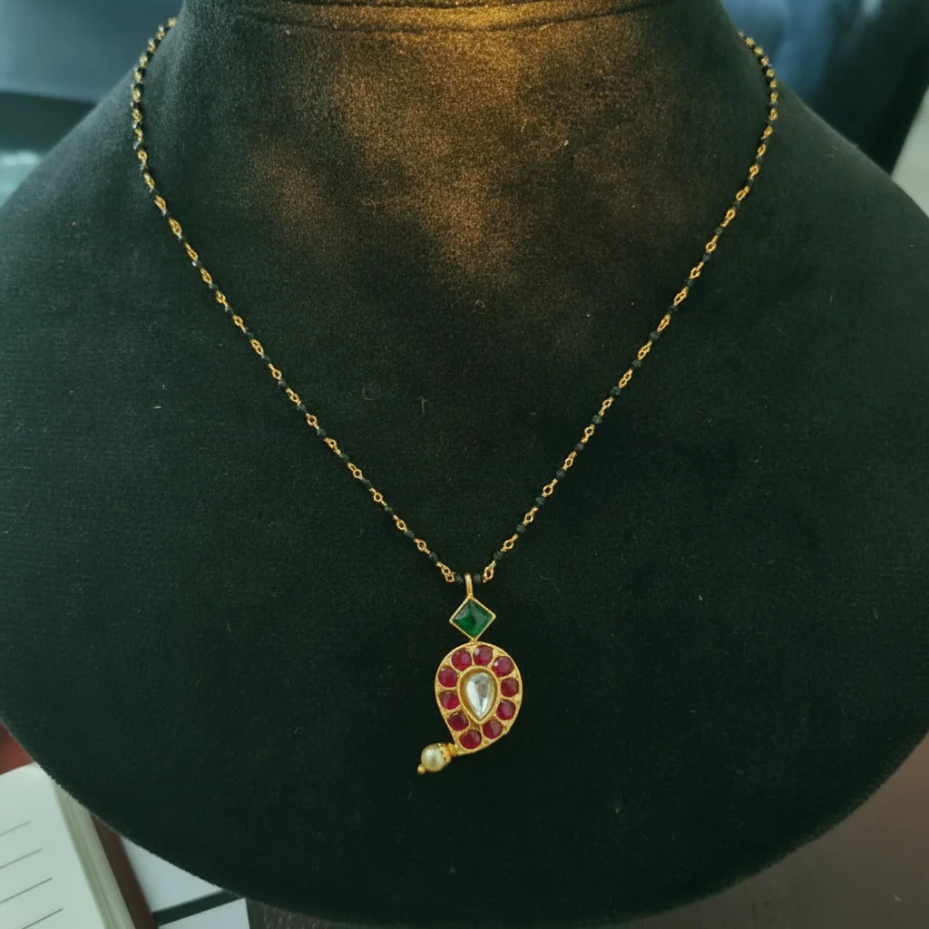 Vibrant Paisley Mangalsutra Chain