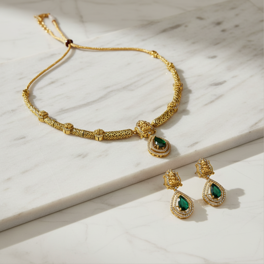 Emerald Radiance Deity Motif Necklace Set - View 3