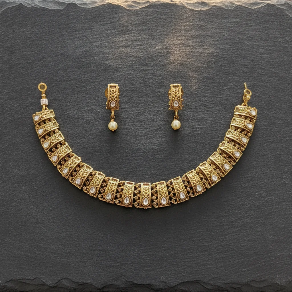 Regal Antique Gold Kundan Choker Set